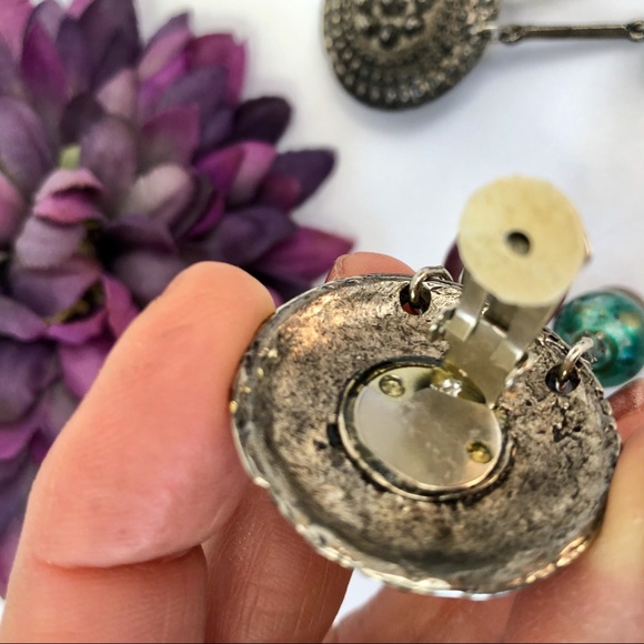 Vintage 80s Clip Statement Earrings - Picture 8 of 8